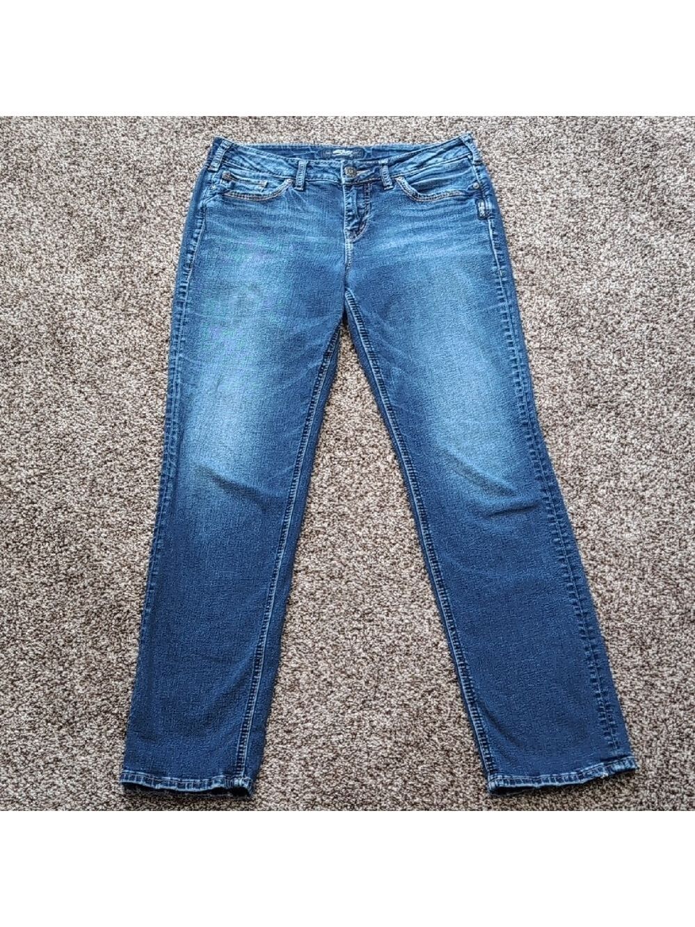Silver Jeans Avery Straight Size 28x32